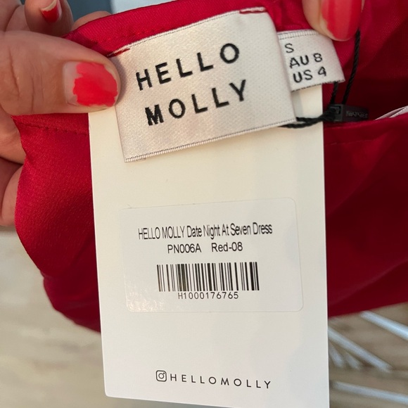 Hello Molly Red Dress S/4 - Picture 2 of 3